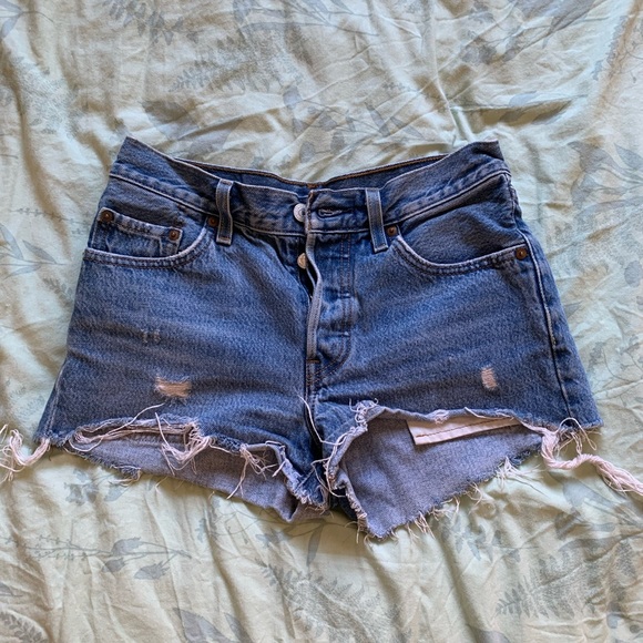 Levi’s 501 shorts - Picture 1 of 4